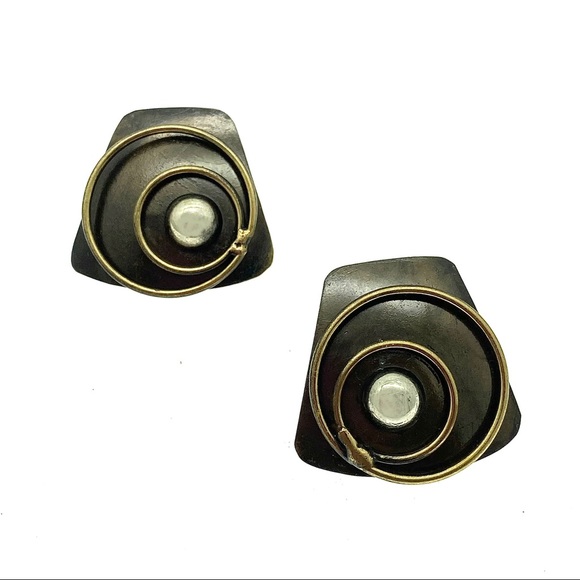 Modernist Geometric Trapezoid Earrings - Mixed Metals Textured Vintage Jewelry - Picture 8 of 12